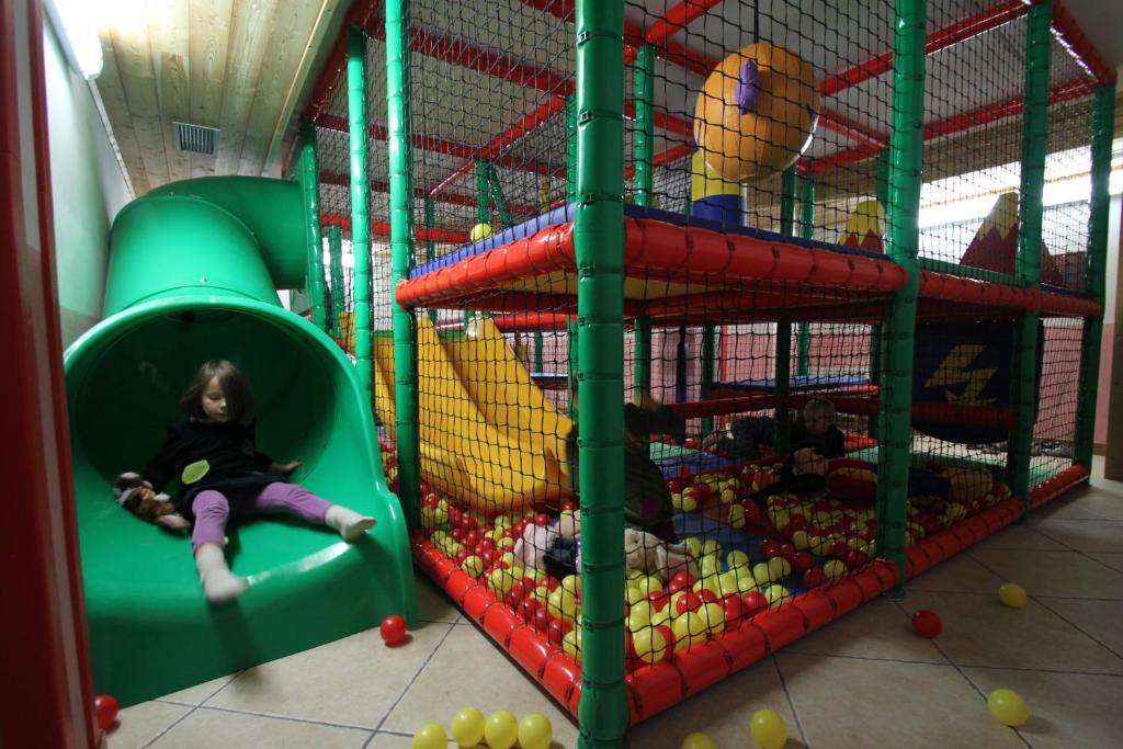 Dahu Hotel 3*