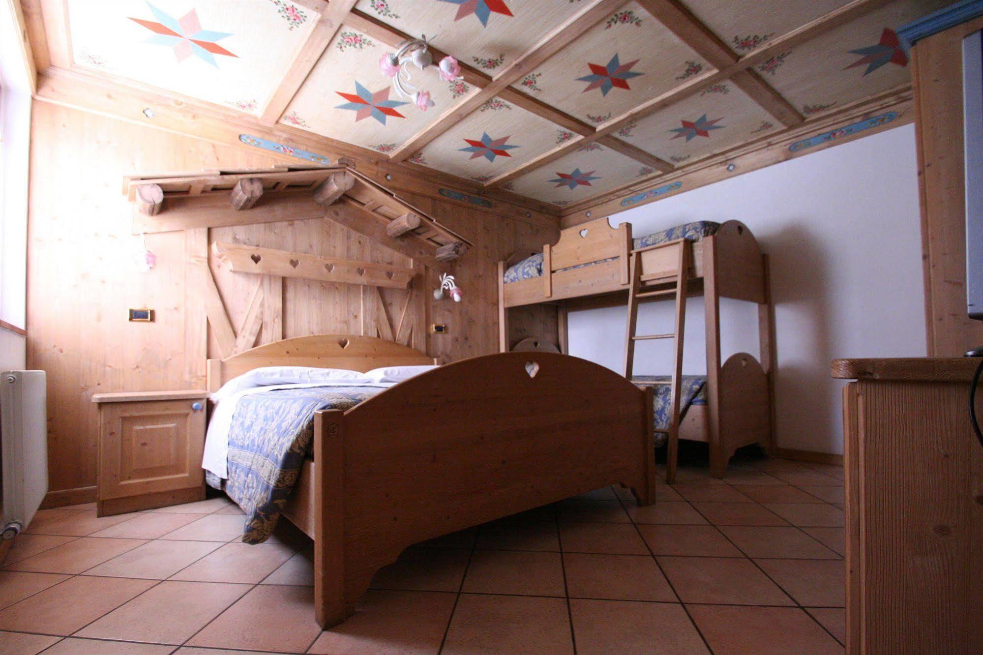 Hotel Dahu Tonalepass